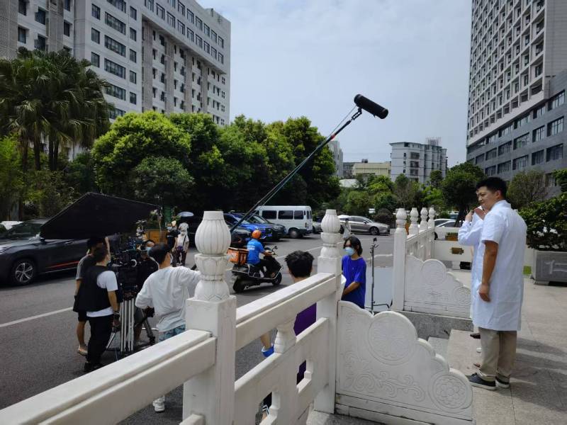 五华区广告片拍摄公司低成本实现高规格制作的诀窍